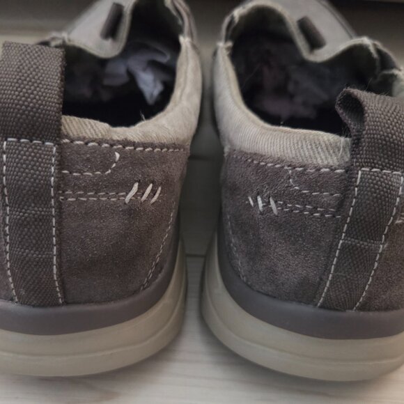 Mens Skechers Relaxed Fit Memory Foam Slip-On Shoes Loafers Khaki Size 11 - Picture 5 of 10